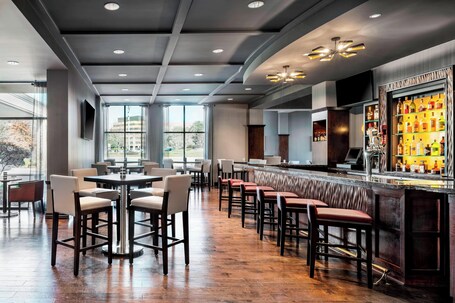 Sheraton Toronto Airport Hotel Conference Centre - Image 7