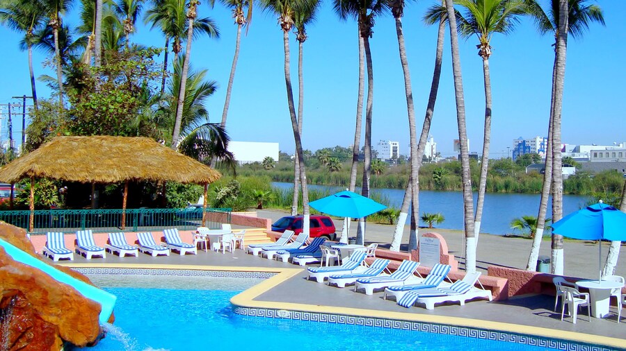 Don Pelayo Pacific Beach