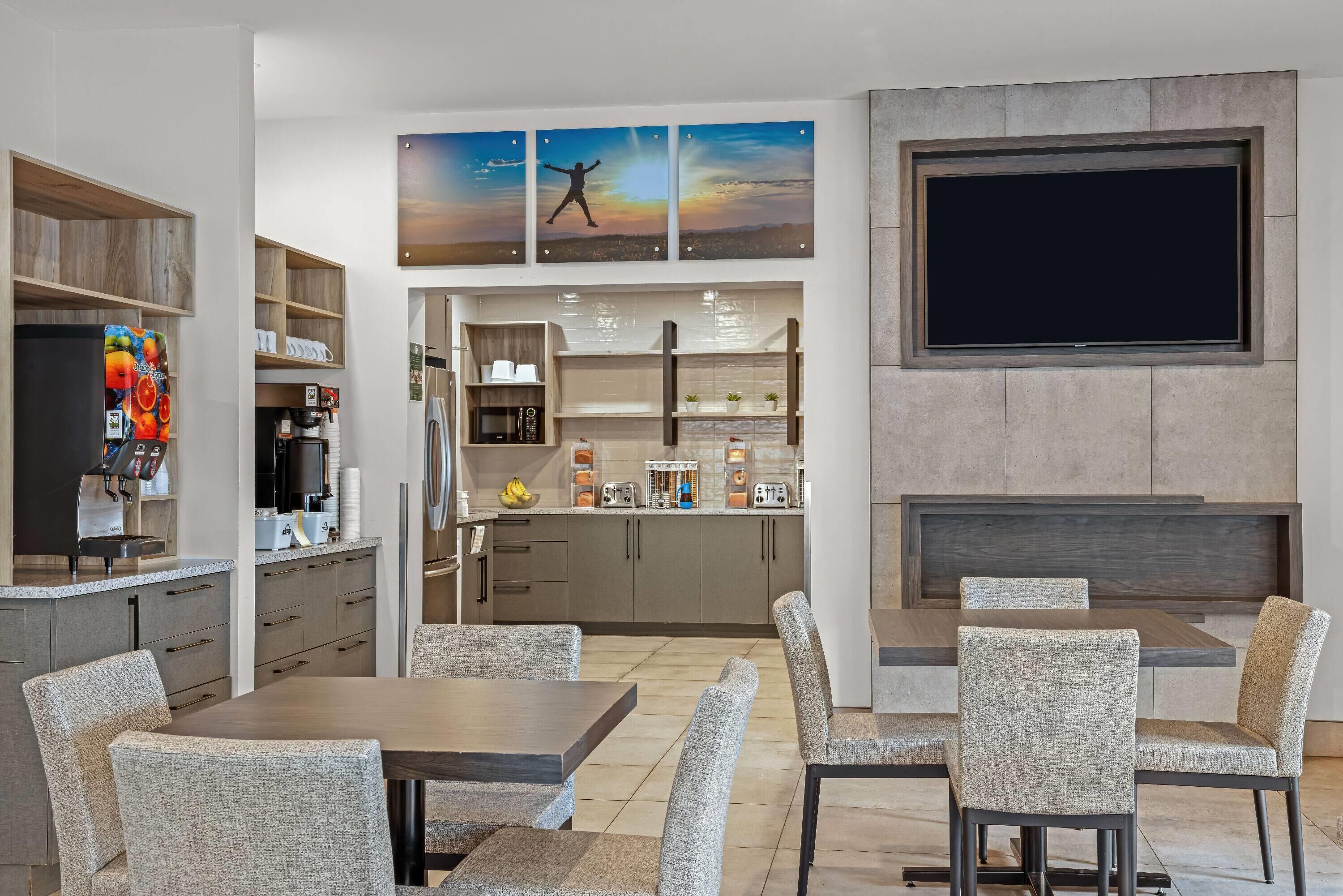 free daily on-the-go breakfast