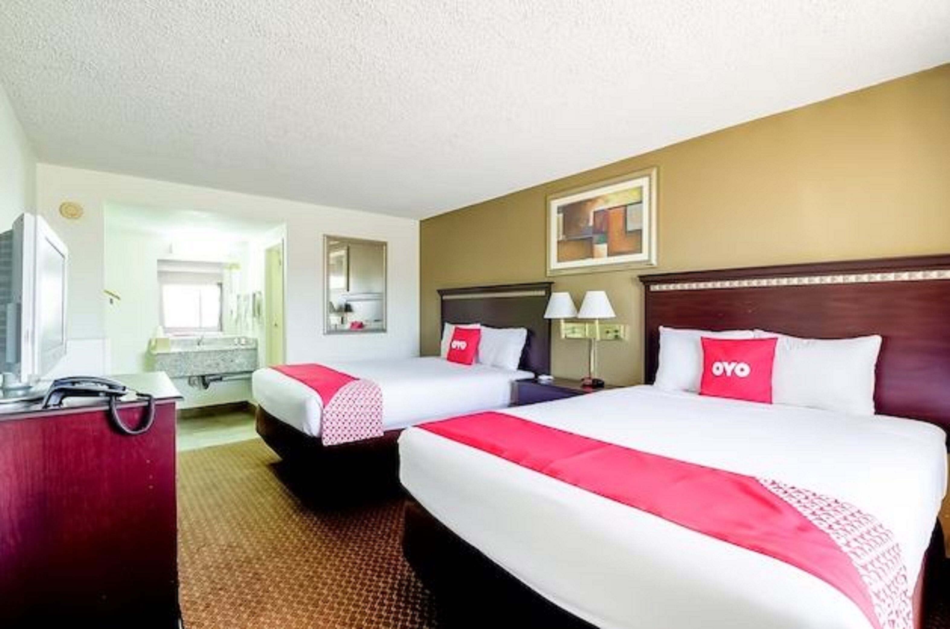 Free WiFi, bed sheets, wheelchair access