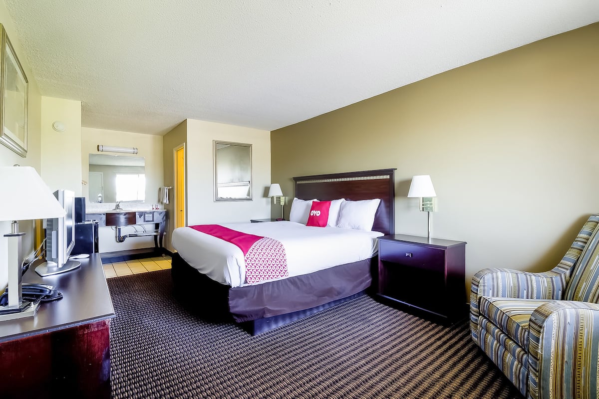 Free WiFi, bed sheets, wheelchair access