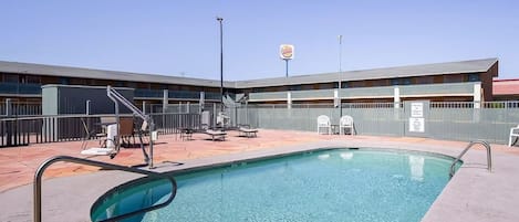 Seasonal outdoor pool