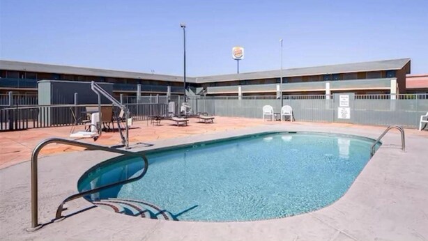 Unclassified image, 1 of 52, button - Hotel Eloy/ Casa Grande Near I-10 (Eloy)