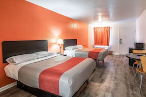 Bureau, rideaux occultants, chambres insonorisées, Wi-Fi gratuit