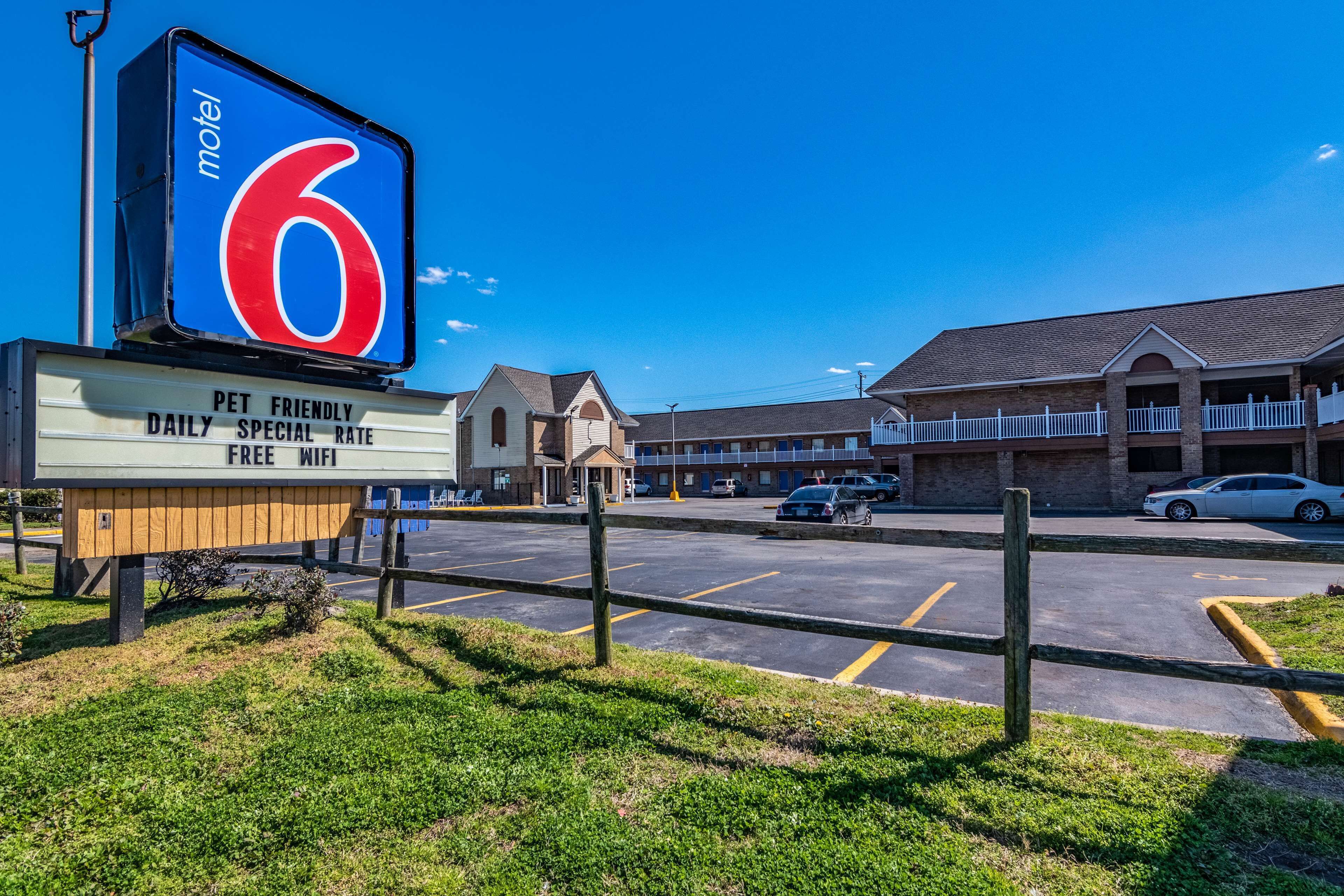 Relax Inn Portsmouth, VA — photo 15