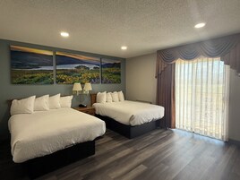 Ropa de cama de alta calidad y escritorio