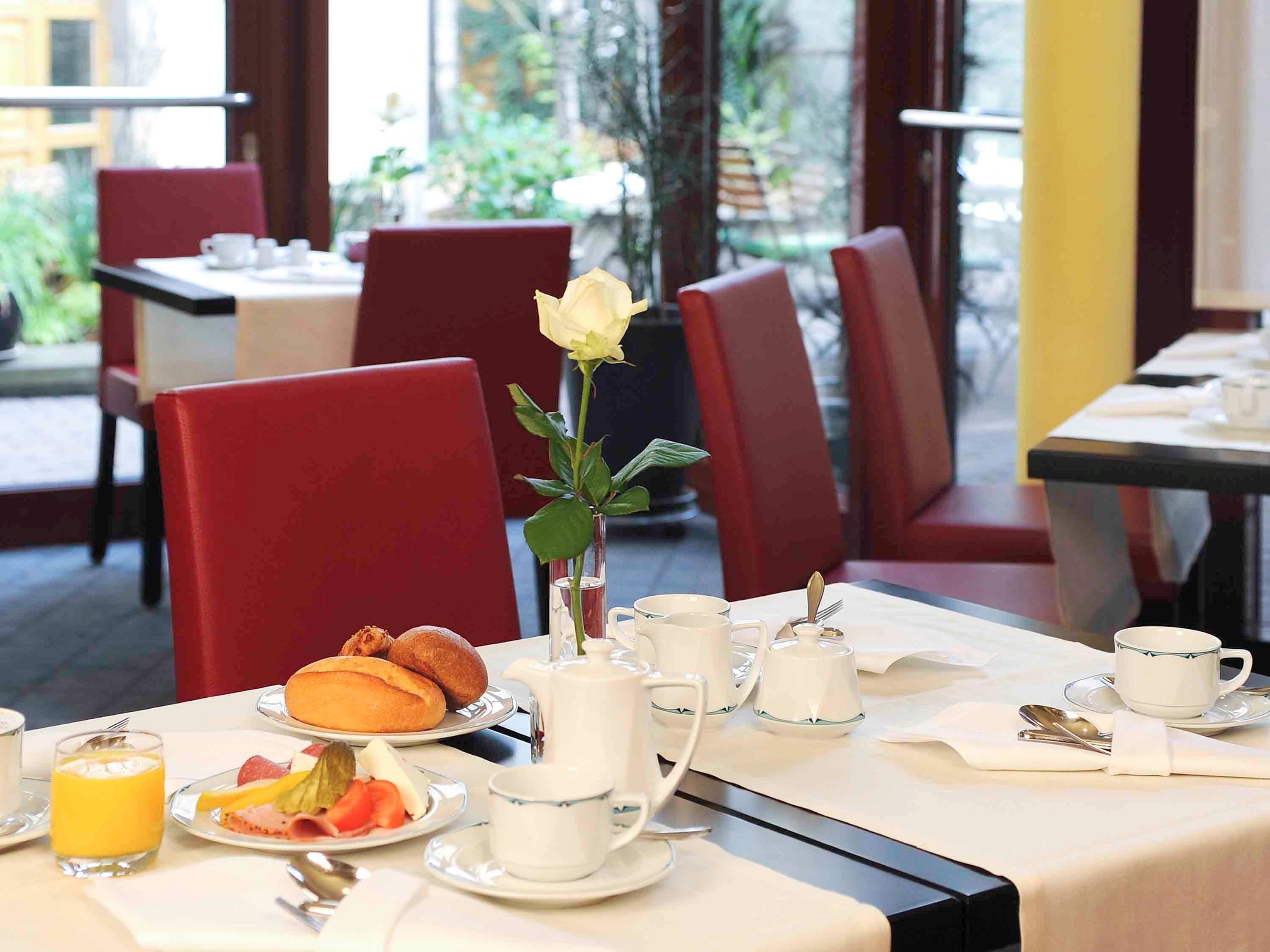 daily buffet breakfast (eur 23 per person)