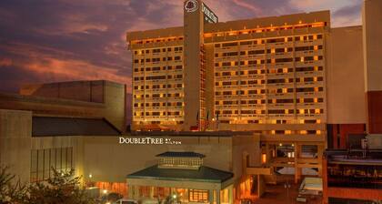 DoubleTree by Hilton Little Rock