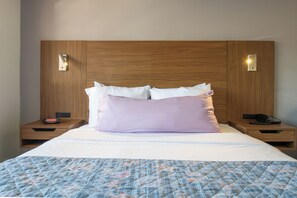 Habitación, 1 cama de matrimonio, no fumadores | Wifi gratis, ropa de cama, despertador