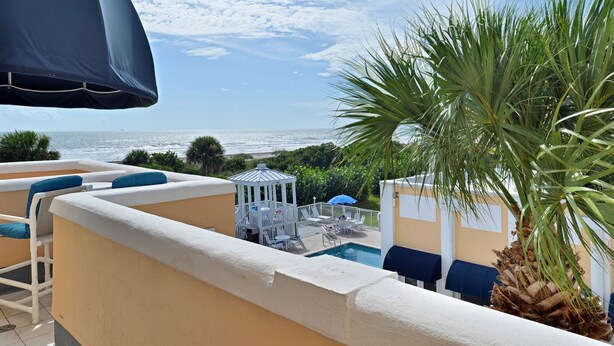 Unclassified image, 1 of 56, button - Royal Mansions Resort (Cape Canaveral)