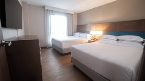 Suite, Two Double Beds, Non-Smoking | 1 bedroom, Egyptian cotton sheets, premium bedding, down comforters - Embassy Suites by Hilton Bogota - Rosales (Bogotá)