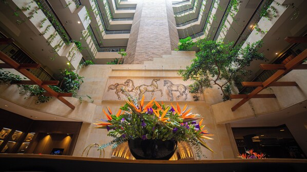 Lobby - Embassy Suites by Hilton Bogota - Rosales (Bogotá)