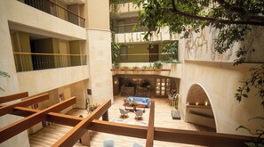 Lobby - Embassy Suites by Hilton Bogota - Rosales (Bogotá)