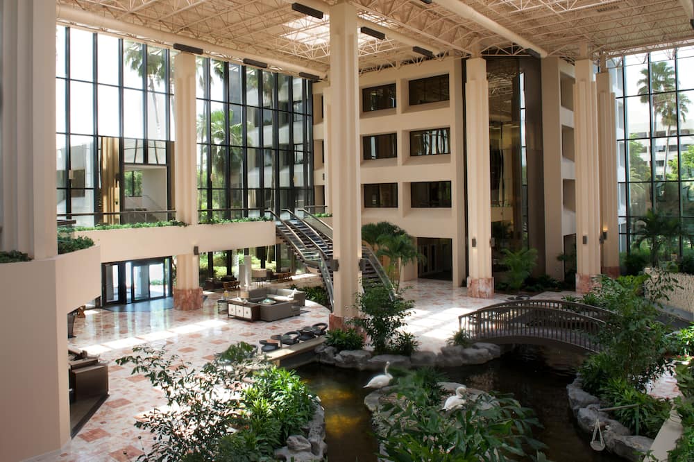 Embassy Suites by Hilton Palm Beach Gardens PGA Boulevard