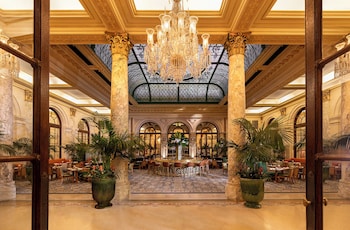 2 restaurants, breakfast, lunch, dinner served; American cuisine at The Plaza - A Fairmont Managed Hotel