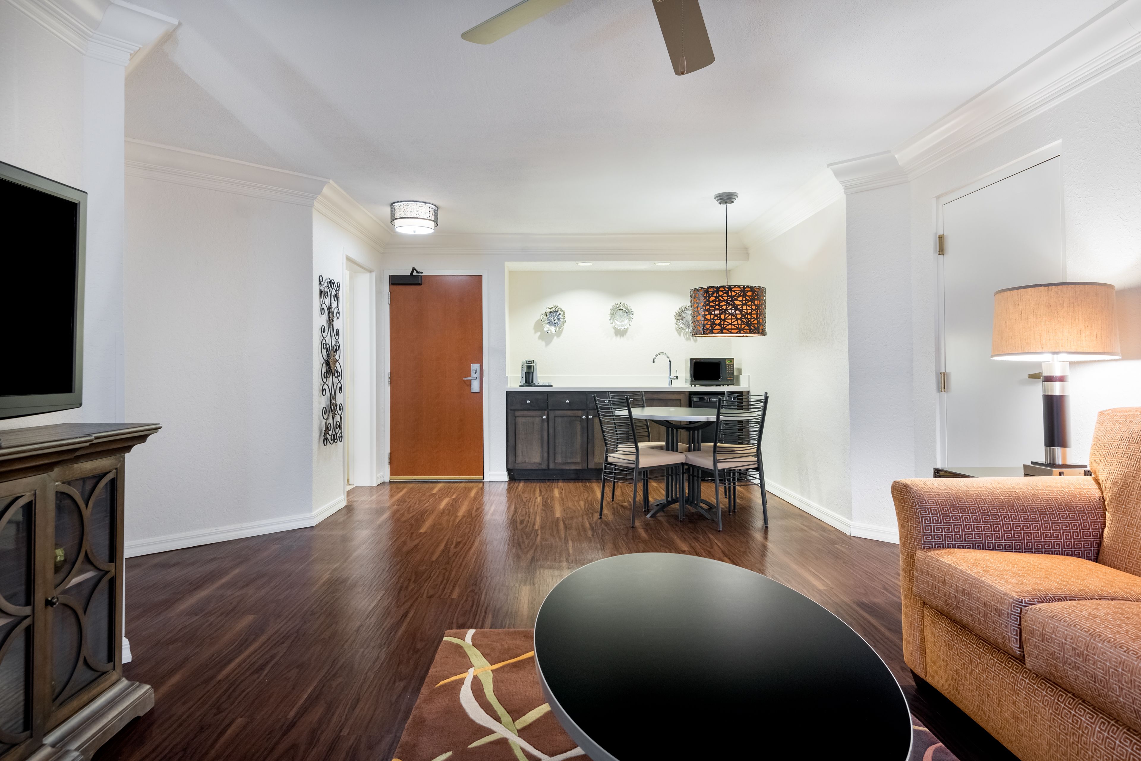 suite, 2 queen beds | desk, laptop workspace, iron/ironing board, free cots/infant beds