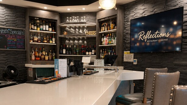 酒吧(店内)