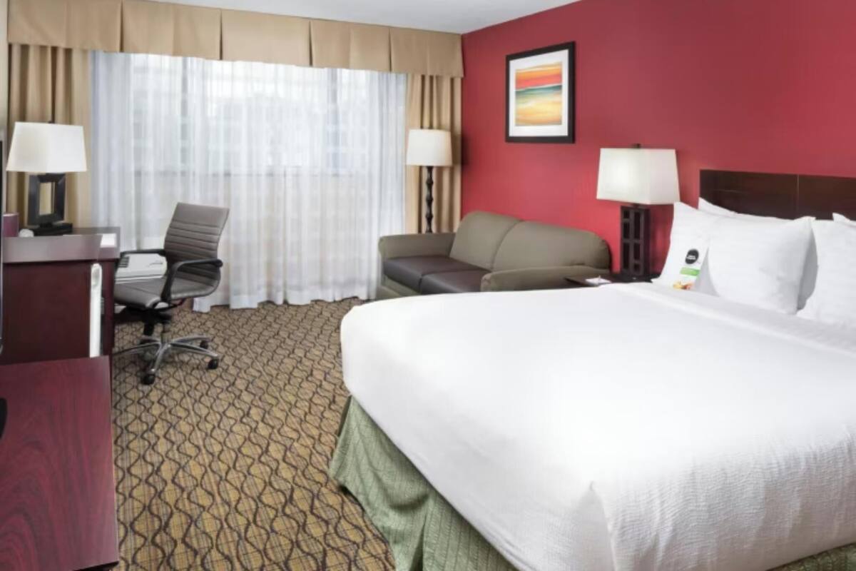 In-room safe, desk, iron/ironing board, cribs (free)