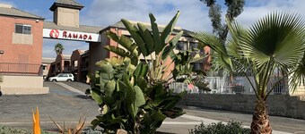 Ramada by Wyndham San Diego Poway Miramar