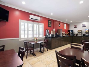 Free daily self-service breakfast  - Ramada by Wyndham San Diego Poway Miramar (Poway)