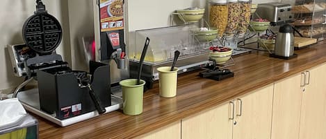 Gratis frukostbuffé varje dag