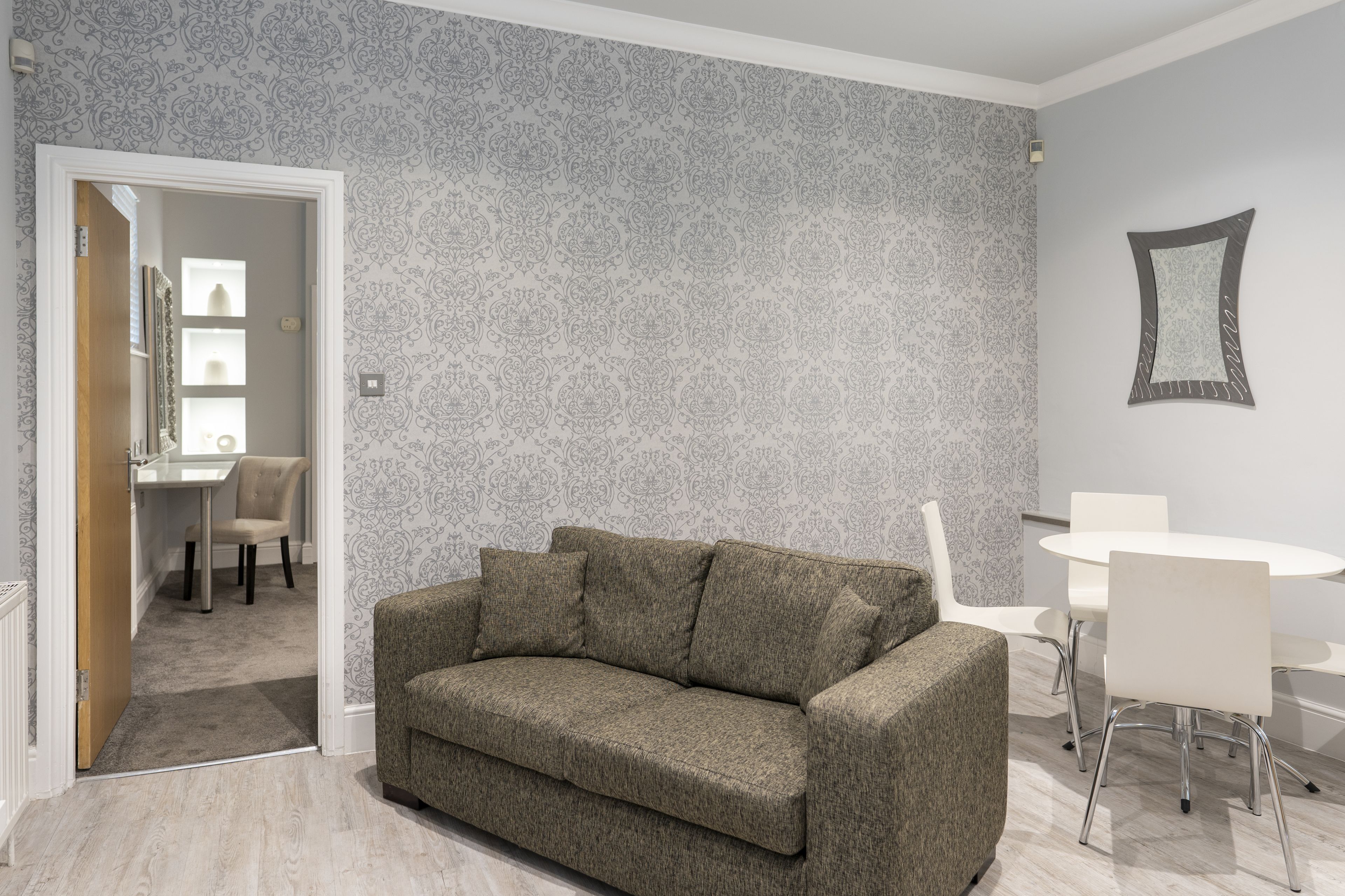 suite | individually decorated, desk, iron/ironing board, cots/infant beds