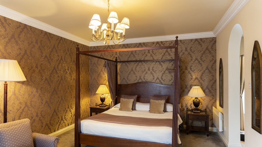 Ringwood Hall Hotel & Spa