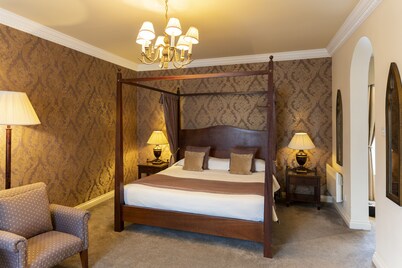 Ringwood Hall Hotel & Spa
