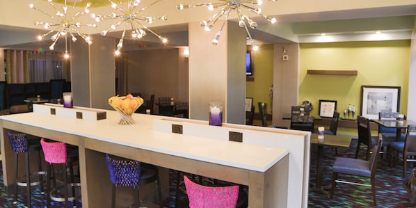 Área de estar no saguão