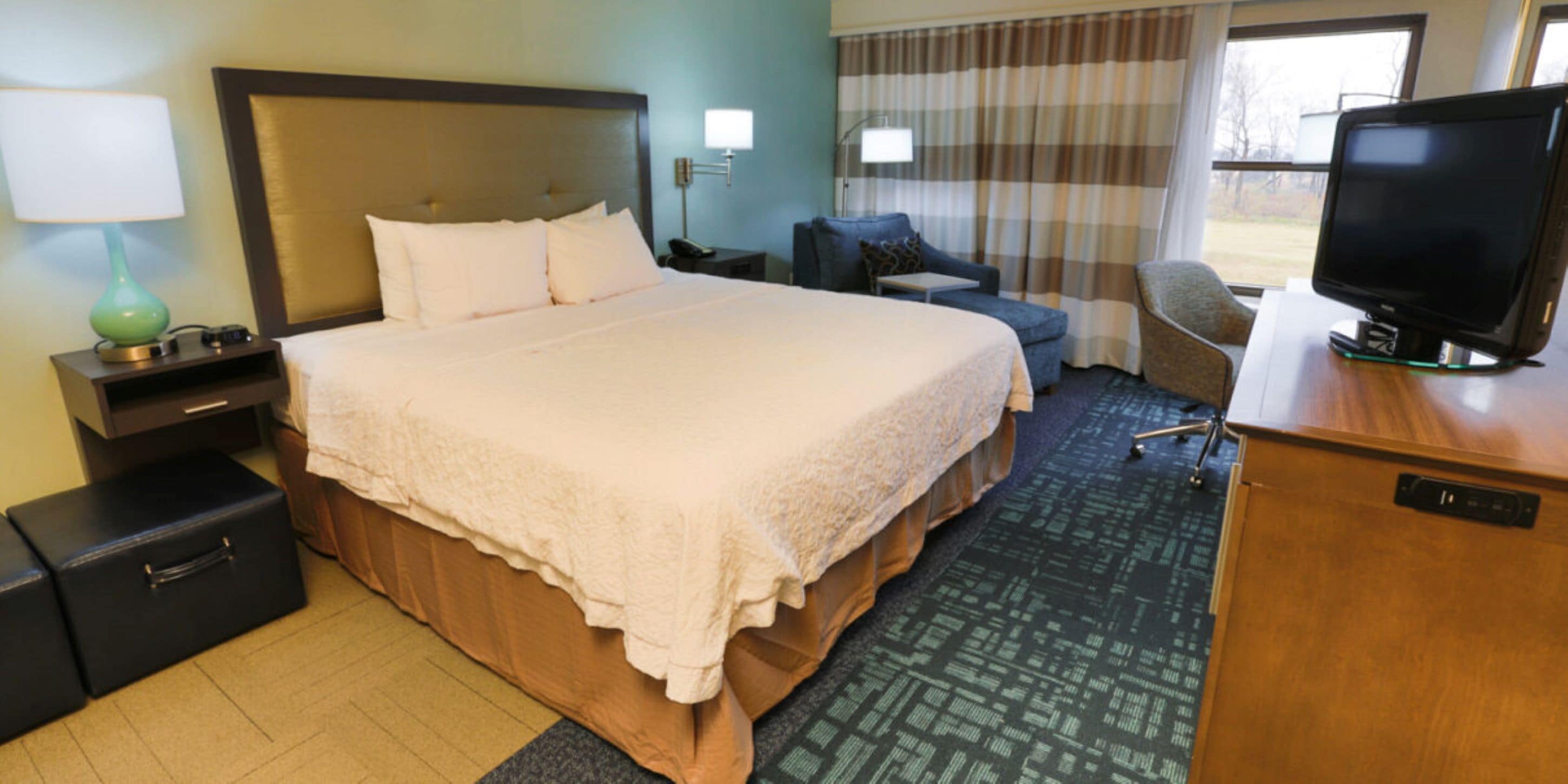 Photo - Hampton Inn & Suites Nashville-Airport