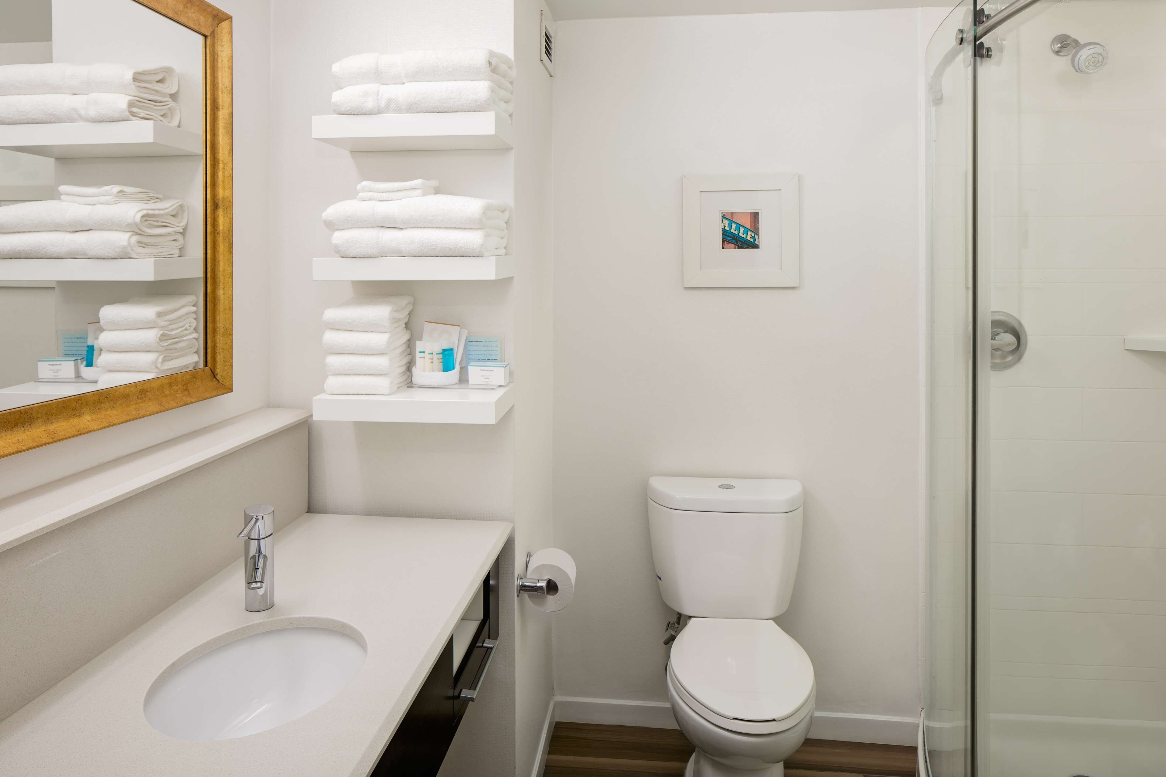 Photo - Hampton Inn & Suites Nashville-Airport