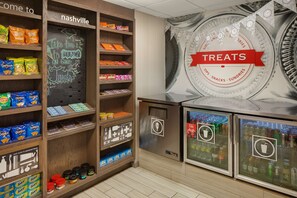 Snack bar