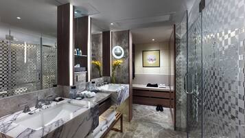 Free toiletries, hair dryer, bathrobes, slippers