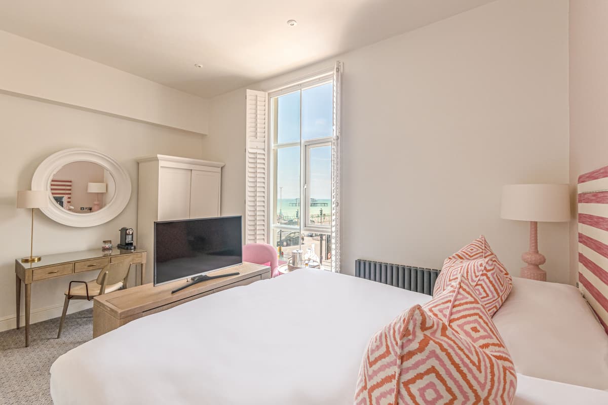 Sábanas de algodón egipcio, ropa de cama de alta calidad y minibar