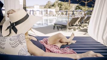 Salas de tratamiento para parejas, sauna y tina de hidromasaje