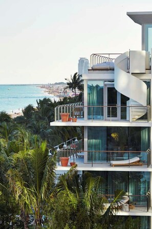 Suite, 1 Bedroom (Bungalow, Bi-Level) | Down comforters, pillowtop beds, minibar, in-room safe - The Miami Beach EDITION (Miami Beach)