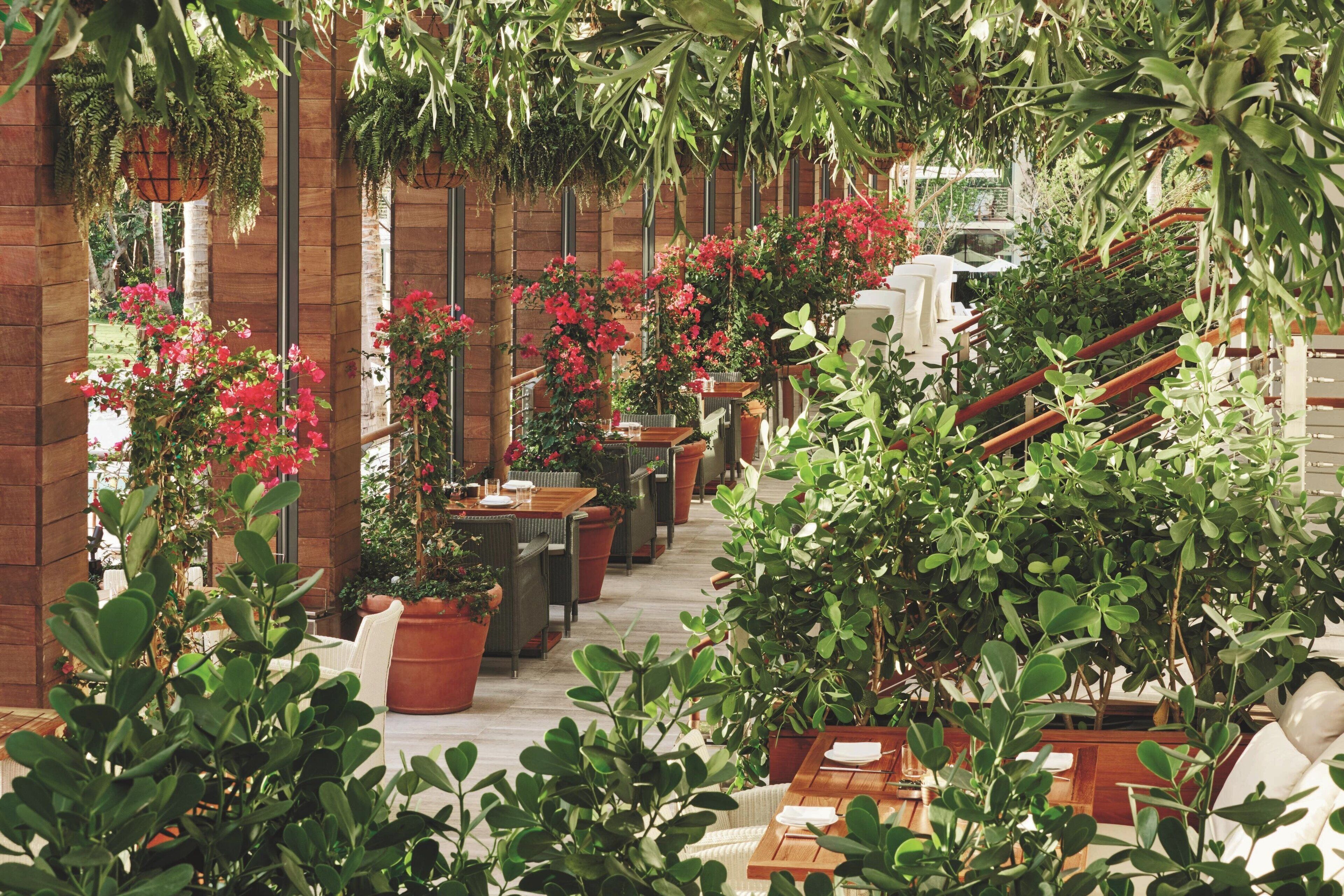 5 restaurants, breakfast, lunch, dinner served; latin american cuisine