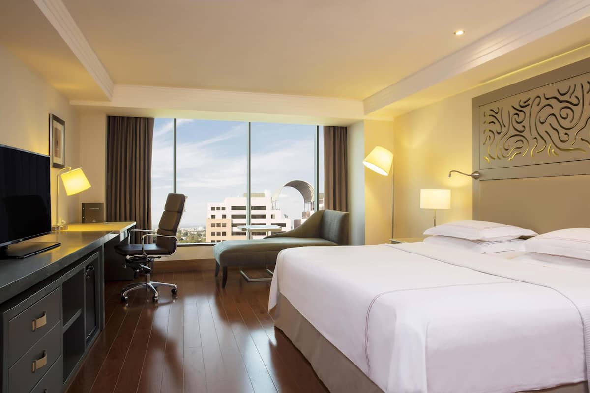 Premium Level Superior | Premium bedding, minibar, in-room safe, desk