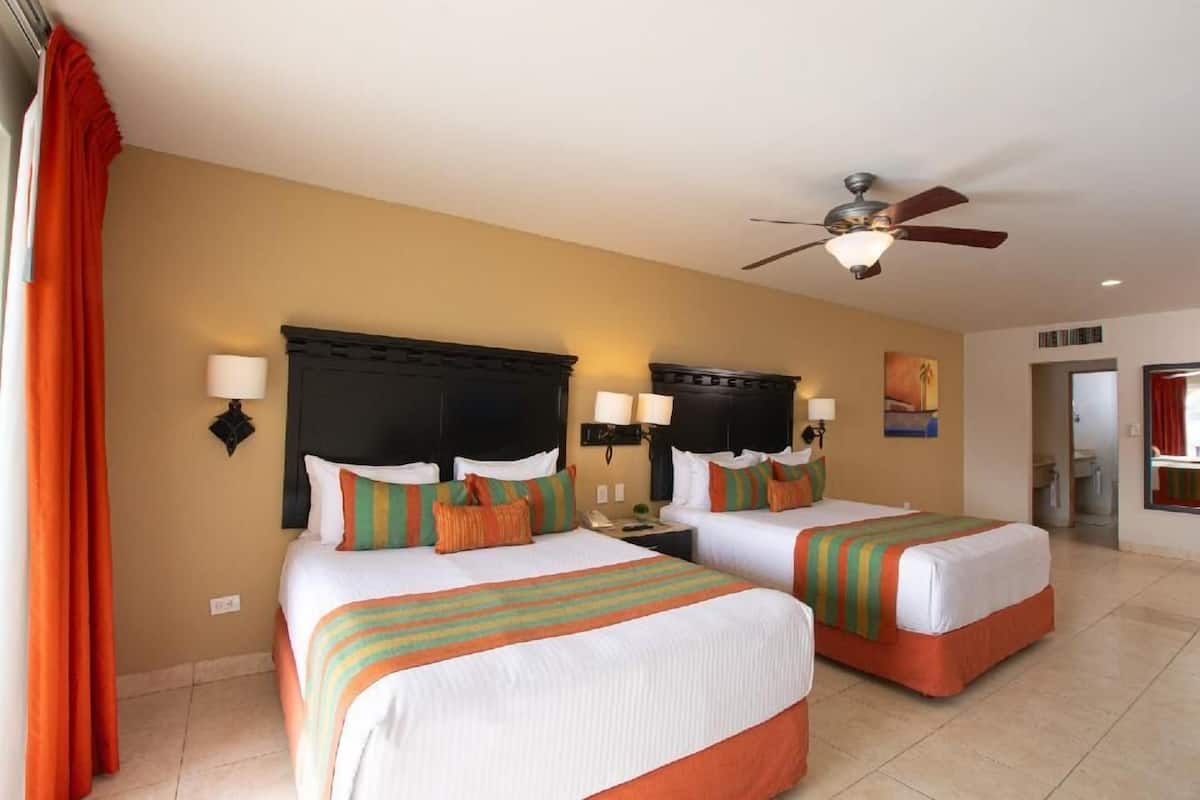 Premium bedding, down duvets, pillow-top beds, minibar