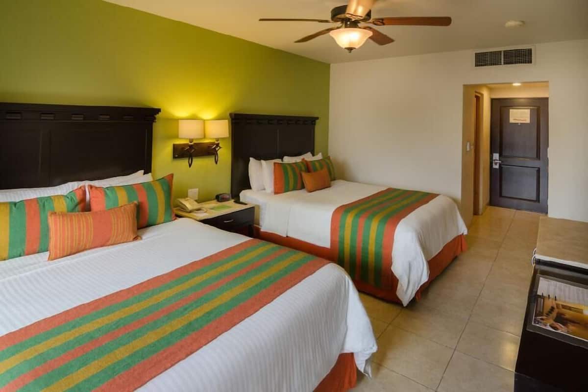 Premium bedding, down duvets, pillow-top beds, minibar