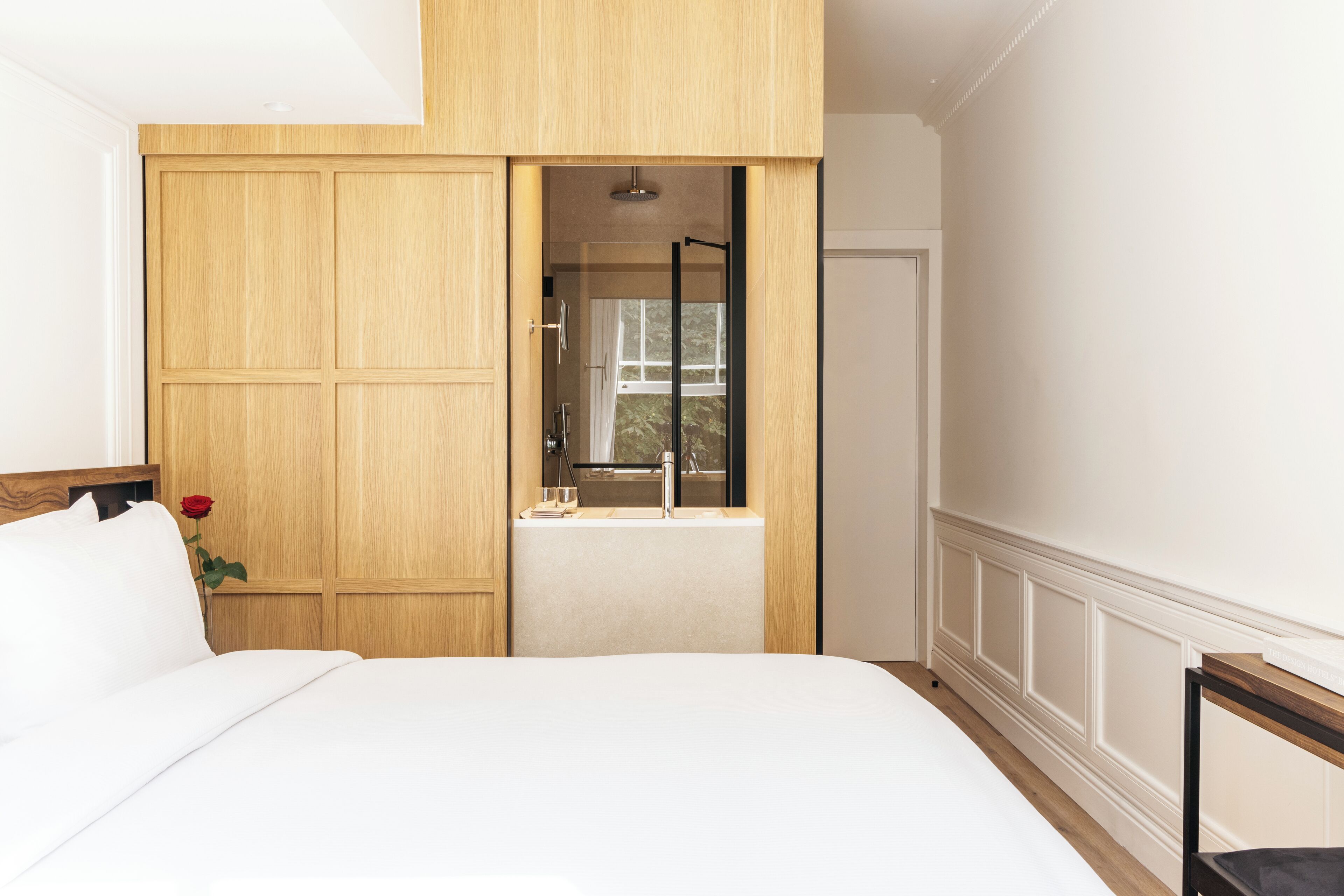 Photo - The Caesar Hotel