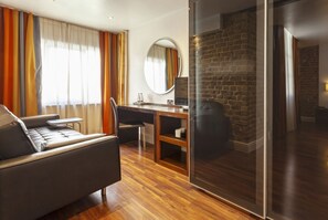 Habitación doble Deluxe | 1 habitación, ropa de cama de alta calidad y edredón 