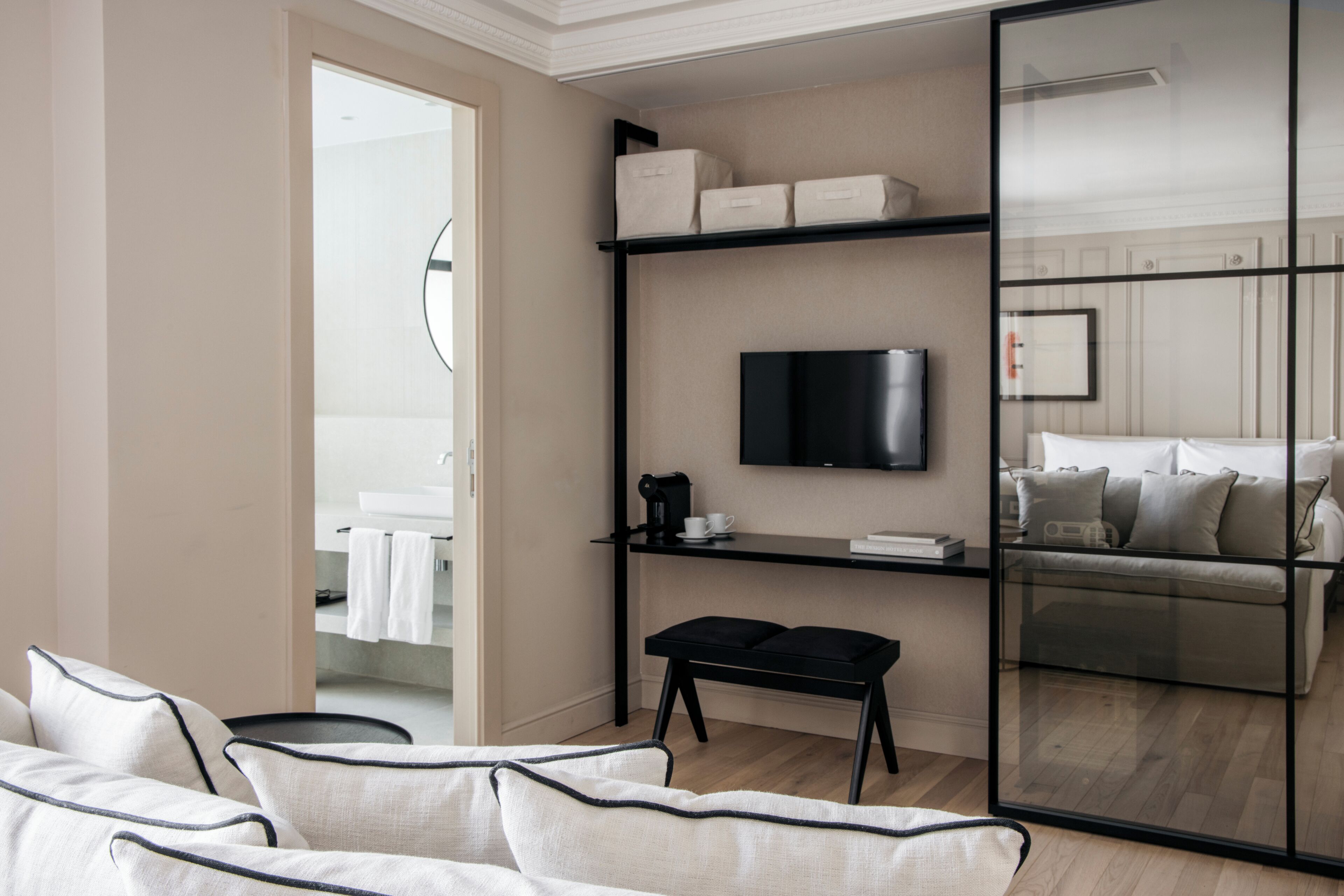 junior suite | 1 bedroom, premium bedding, down duvets, in-room safe