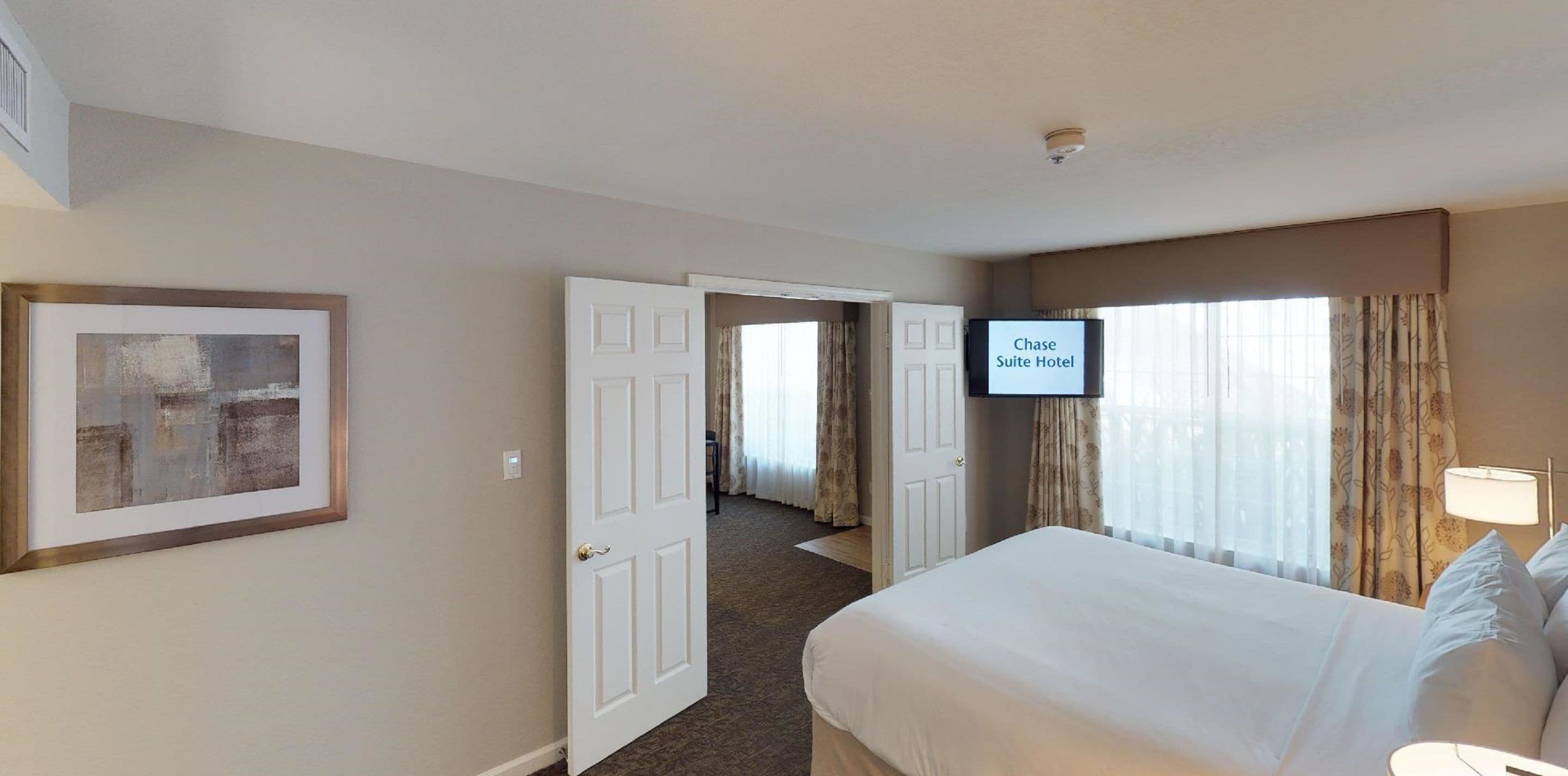 standard studio suite, 1 bedroom | premium bedding, pillow-top beds, in-room safe, desk