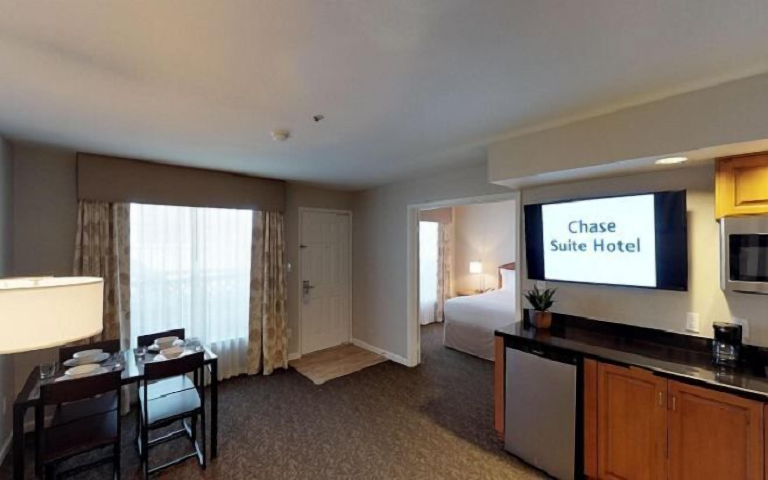 Premium bedding, pillowtop beds, in-room safe, desk