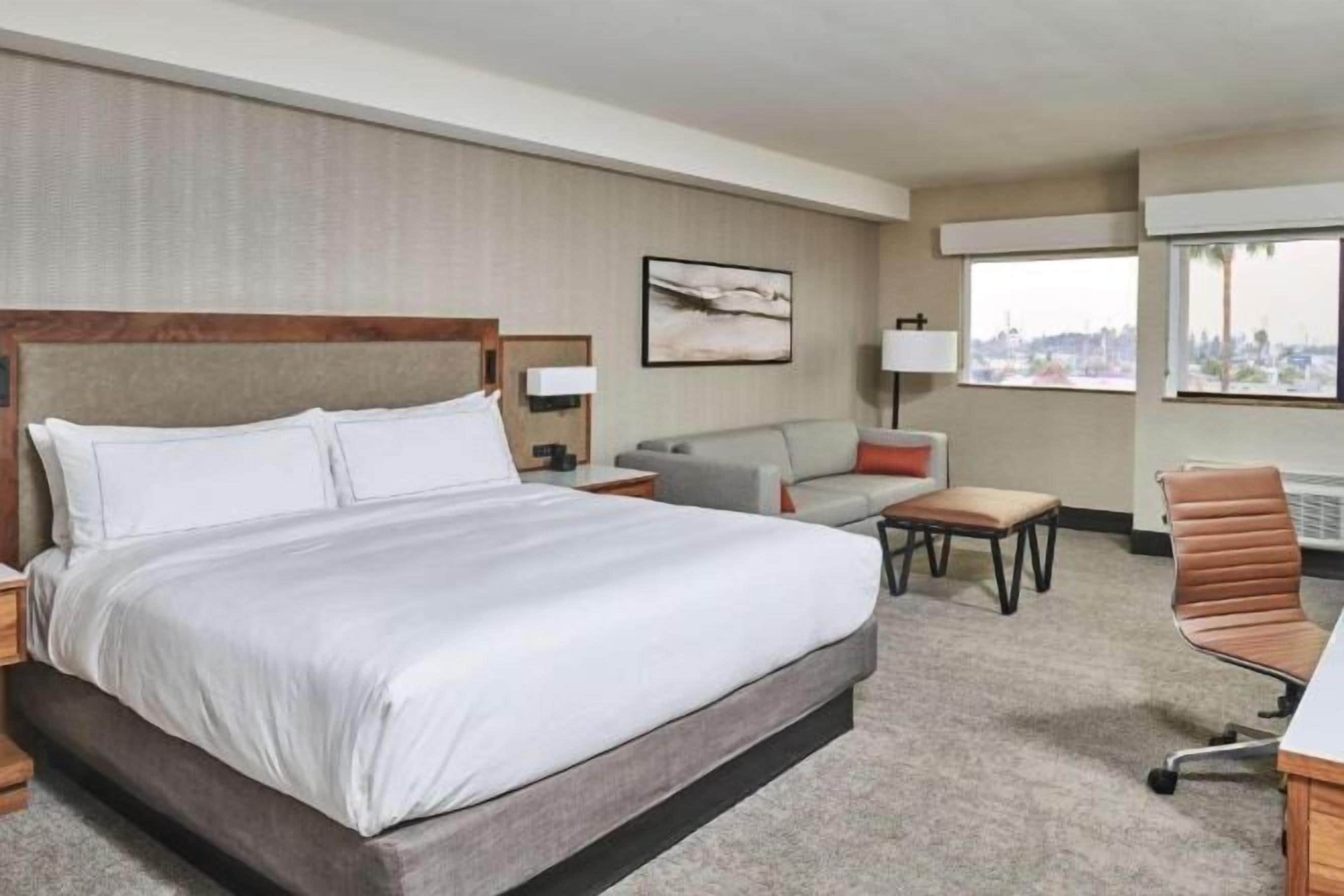 In-room safe, desk, laptop workspace, blackout drapes