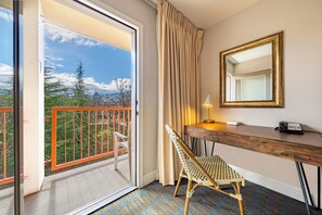 Suite, 1 King Bed