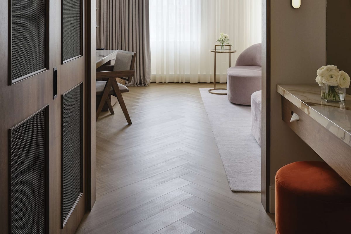 1 bedroom, premium bedding, down duvets, Select Comfort beds