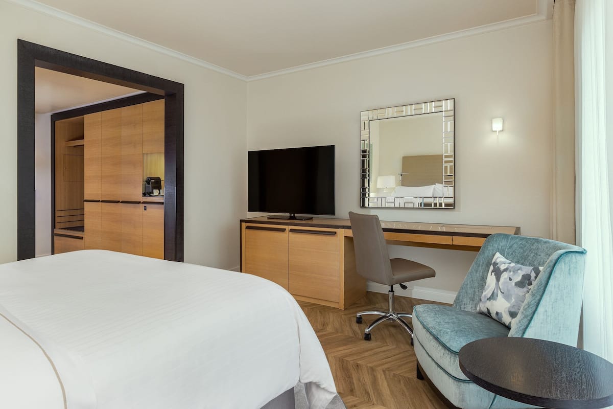 Superior-rum - 1 kingsize-säng - icke-rökare | 1 sovrum och sängtillbehör av högsta kvalitet