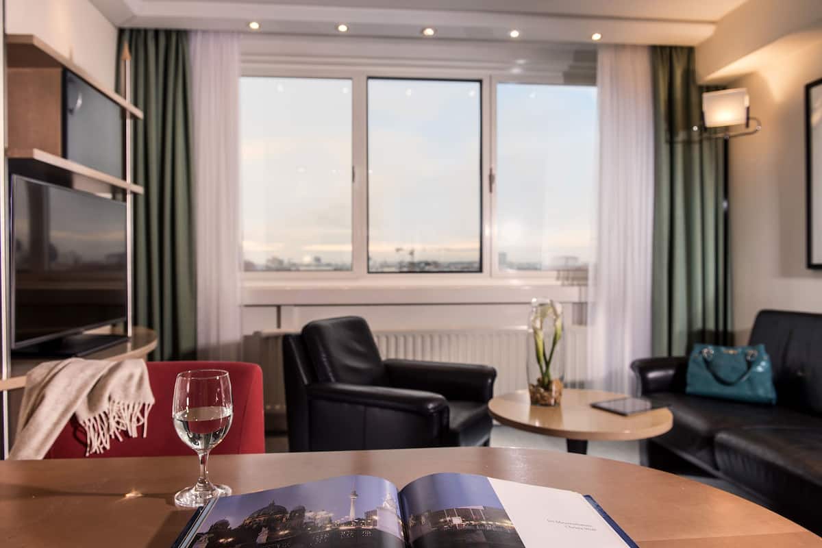 Living area | TV, pay films, offices